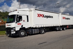 XPO Logistics aposta em serviço de megacamiões dedicados