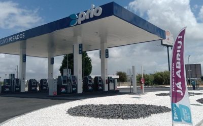 Prio inaugura posto de abastecimento para veículos pesados