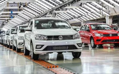 Falta de vidro ameaça produção de automóveis na Europa