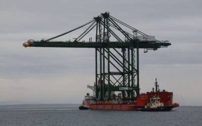 Porto de Sines recebe dois mega pórticos de cais Ship-to-Shore