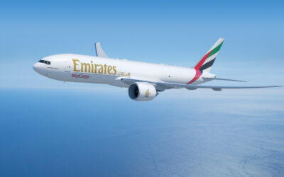 Emirates SkyCargo investe em cinco aviões de carga Boeing 777