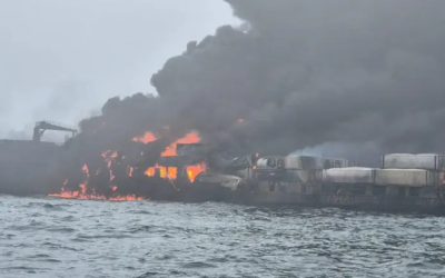 Cargueiro português colide com petroleiro no mar do norte